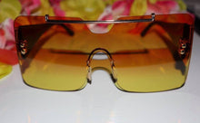 Load image into Gallery viewer, Sunsation- Multi tone sunglasses - Khoris Kloset