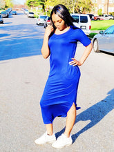 Load image into Gallery viewer, Go with the flow-Body length dress - Khoris Kloset